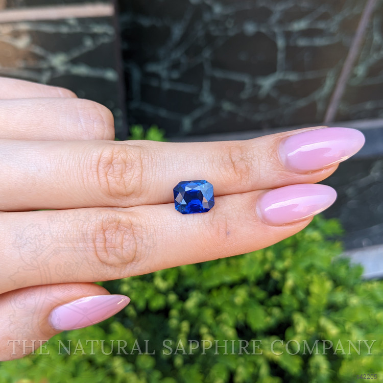 4.36 Ct. Blue Sapphire from Ceylon (Sri Lanka)