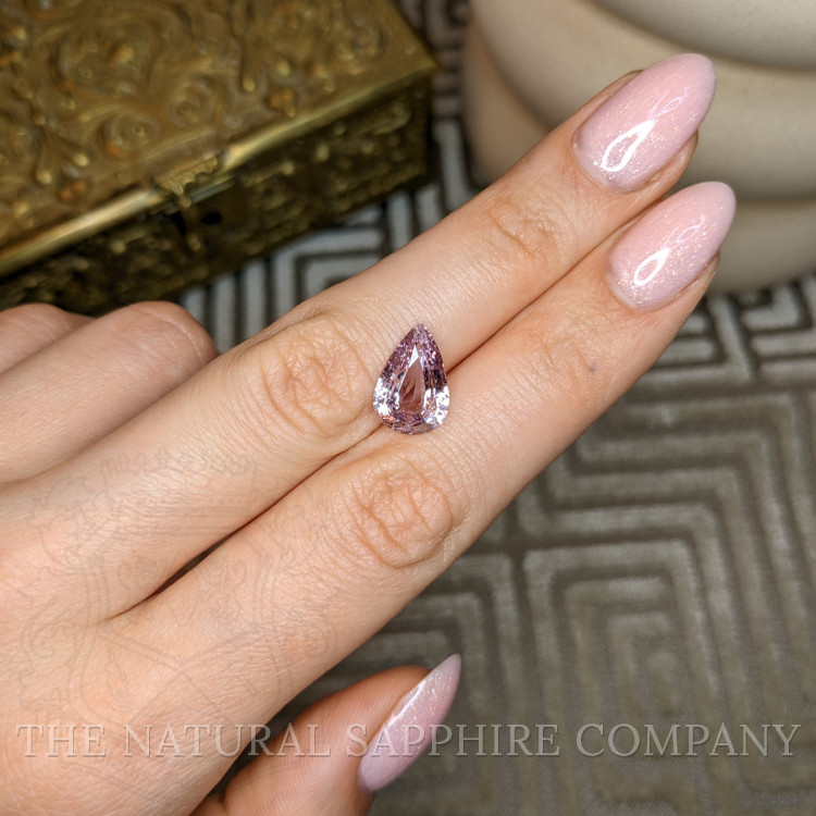 4.11 Ct. Purplish Pink Sapphire from Ceylon (Sri Lanka)