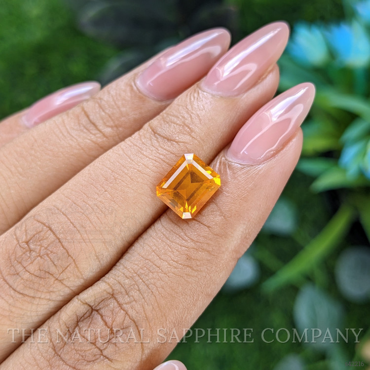 3.09 Ct. Orange Sapphire from Ceylon (Sri Lanka)