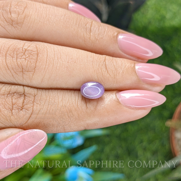 2.43 Ct. Pinkish Purple Star Sapphire from Ceylon (Sri Lanka)