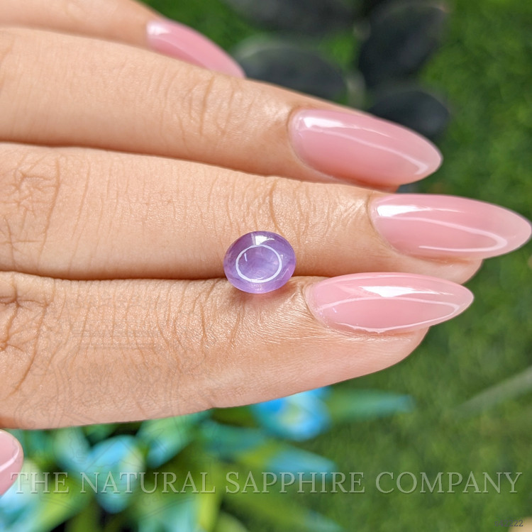 2.62 Ct. Pinkish Purple Star Sapphire from Ceylon (Sri Lanka)