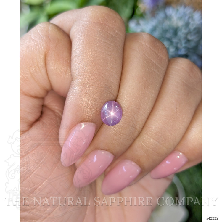 2.62 Ct. Pinkish Purple Star Sapphire from Ceylon (Sri Lanka)