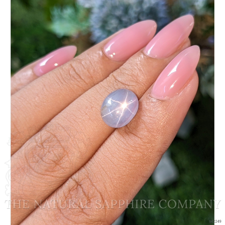 6.09 Ct. Bluish Grey Star Sapphire from Ceylon (Sri Lanka)
