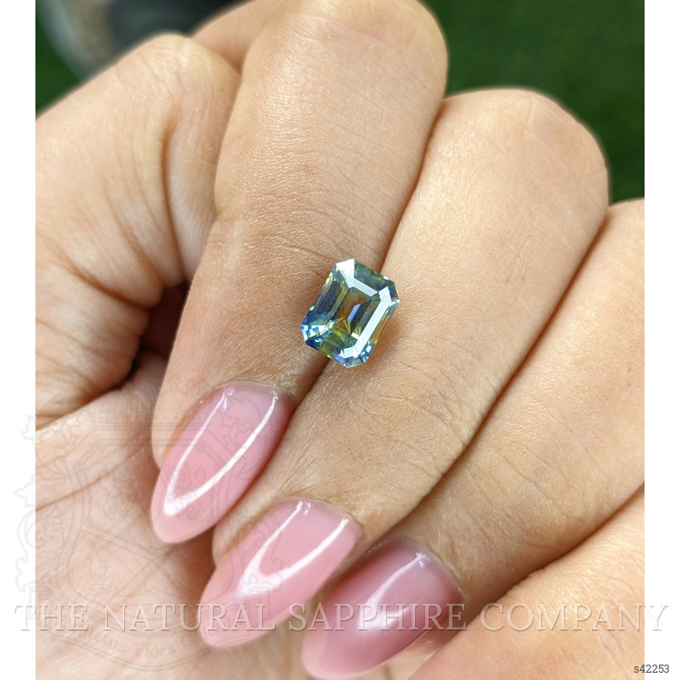 2.02 Ct. Bi Color Sapphire from Tanzania