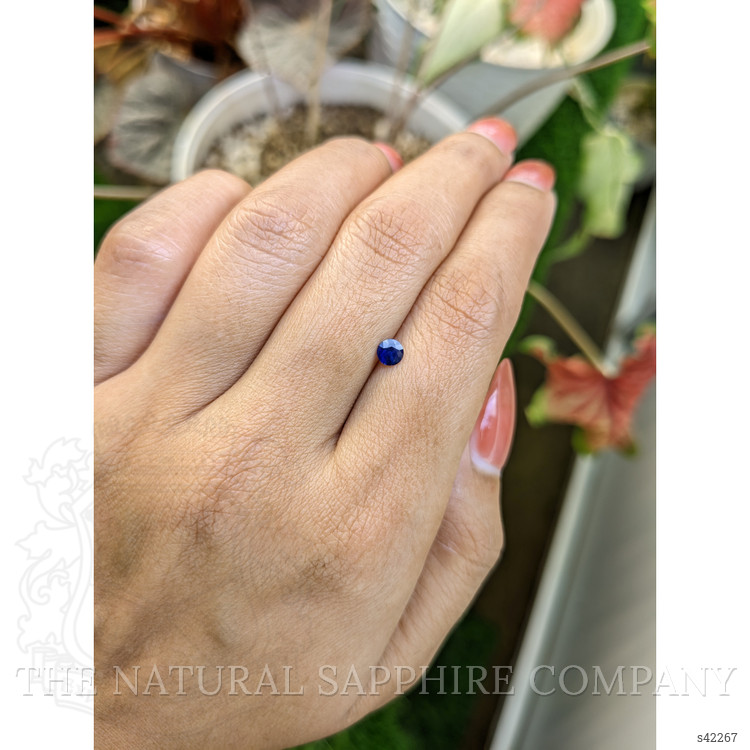 0.32 Ct. Blue Sapphire from Ceylon (Sri Lanka)