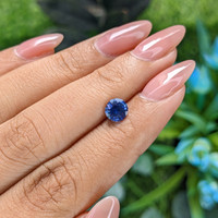 1.00 Ct. Blue Sapphire from Tanzania Life Style