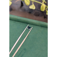 1.46 Ct. Bluish Green Sapphire from Montana Life Style