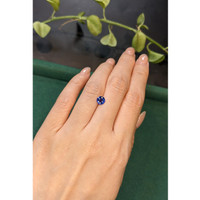 0.90 Ct. Blue Sapphire from Ceylon (Sri Lanka) Life Style