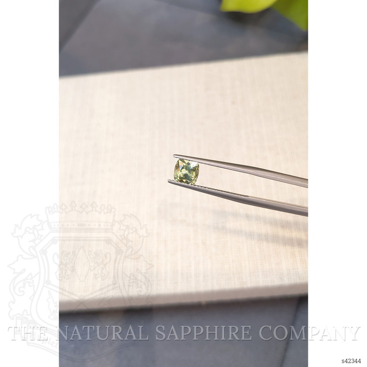 1.36 Ct. Greenish Yellow Sapphire from Montana