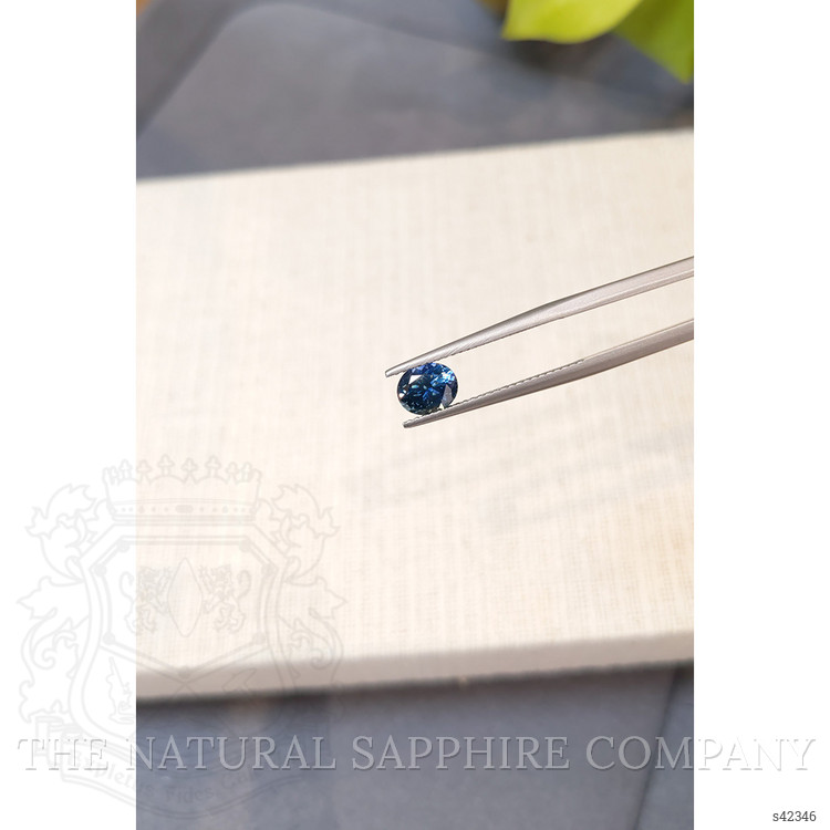 1.09 Ct. Greenish Blue Sapphire from Montana