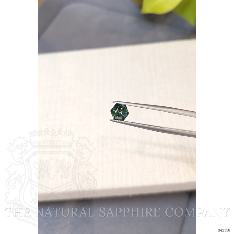 1.42 Ct. Bluish Green Sapphire from Montana