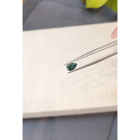 0.84 Ct. Bluish Green Sapphire from Montana Life Style