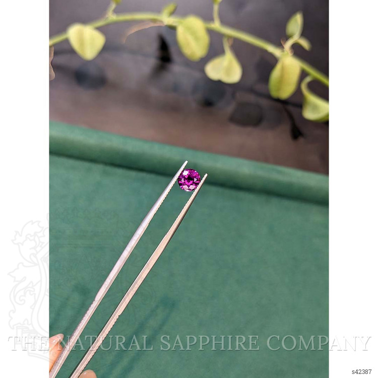 1.22 Ct. Pinkish Purple Sapphire from Ceylon (Sri Lanka)