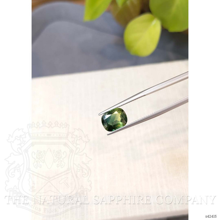 3.15 Ct. Yellowish Green Sapphire from Thailand