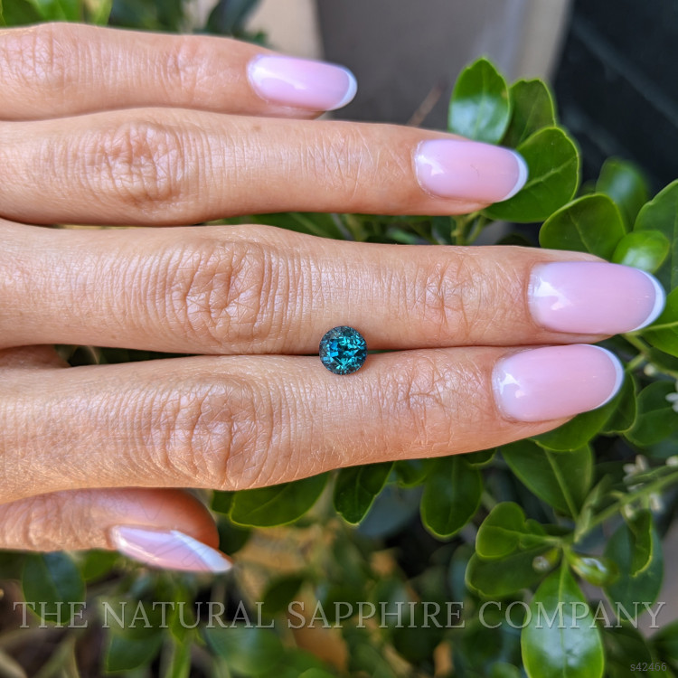 1.42 Ct. Bluish Green Sapphire from Montana