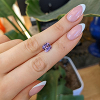 3.12 Ct. Pinkish Purple Sapphire from Madagascar Life Style
