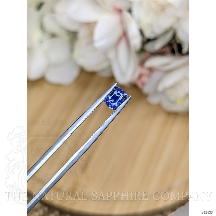 0.97 Ct. Blue Sapphire from Ceylon (Sri Lanka)
