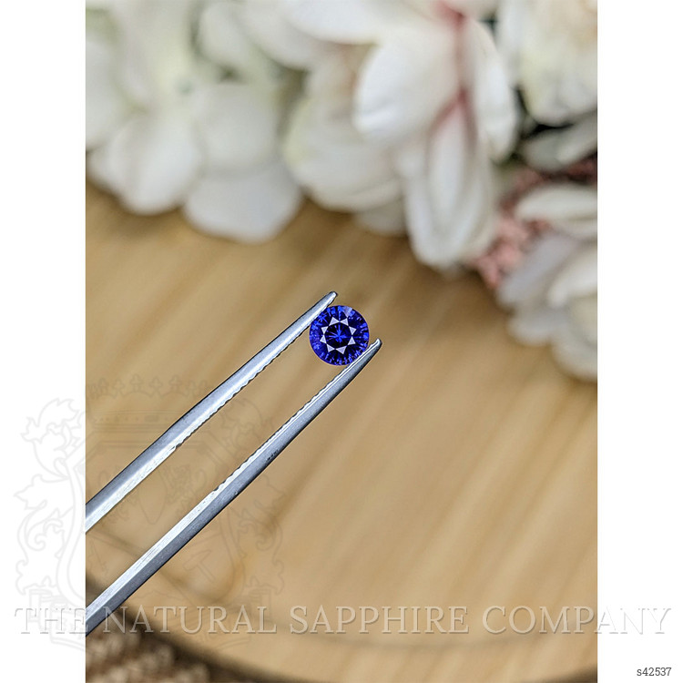 0.65 Ct. Color Change Sapphire from Ceylon (Sri Lanka)