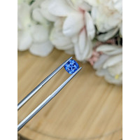 1.06 Ct. Blue Sapphire from Ceylon (Sri Lanka) Life Style