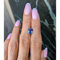 2.80 Ct. Blue Sapphire from Ceylon (Sri Lanka) Life Style