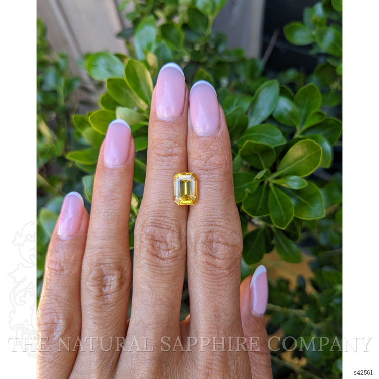 4.17 Ct. Orangish Yellow Sapphire from Ceylon (Sri Lanka)