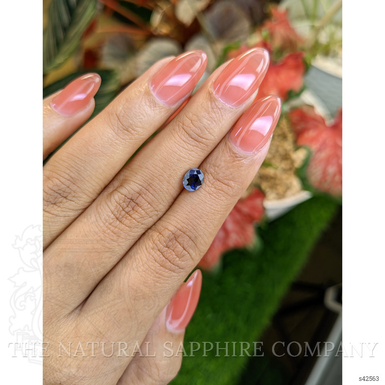 1.00 Ct. Blue Sapphire from Ceylon (Sri Lanka)