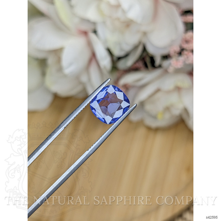3.62 Ct. Color Change Sapphire from Ceylon (Sri Lanka)