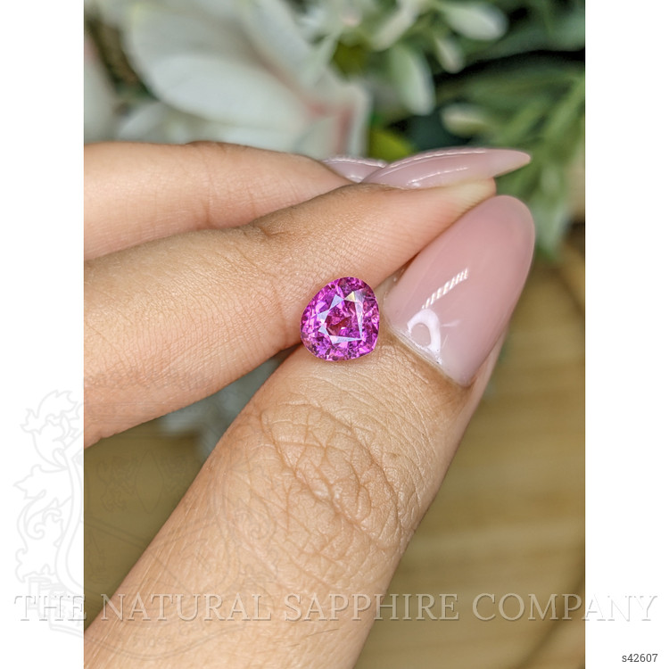 1.66 Ct. Purplish Pink Sapphire from Ceylon (Sri Lanka)