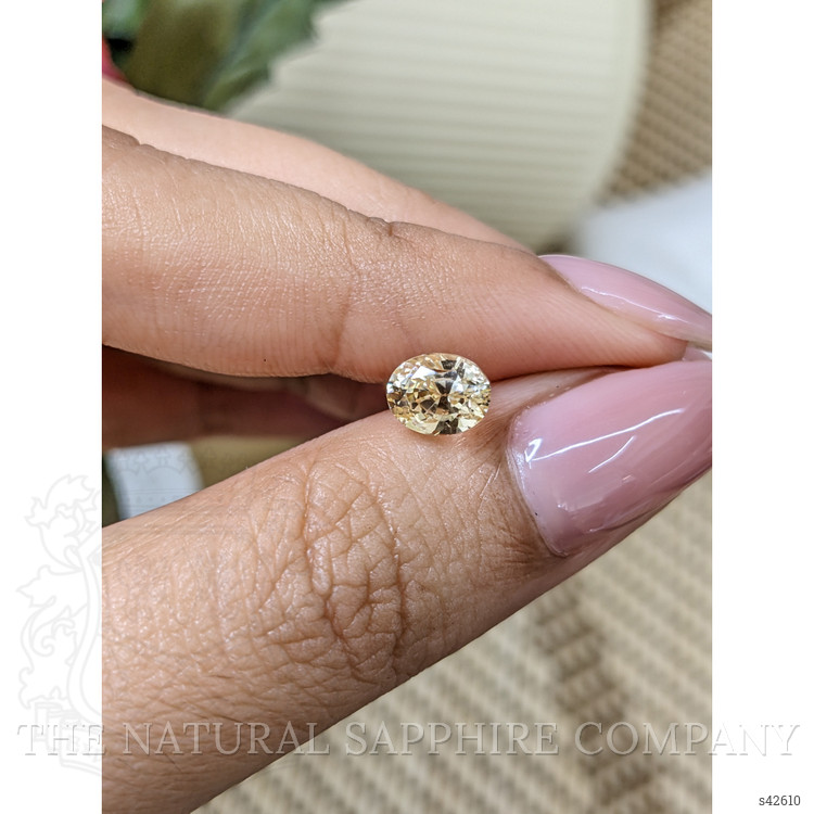 1.78 Ct. Yellow Sapphire from Ceylon (Sri Lanka)