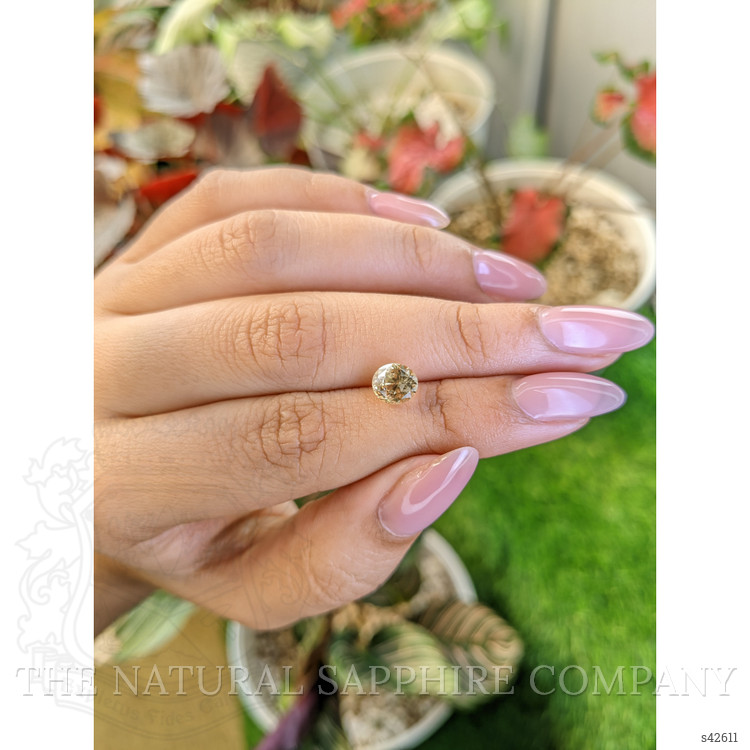 1.90 Ct. Yellow Sapphire from Ceylon (Sri Lanka)