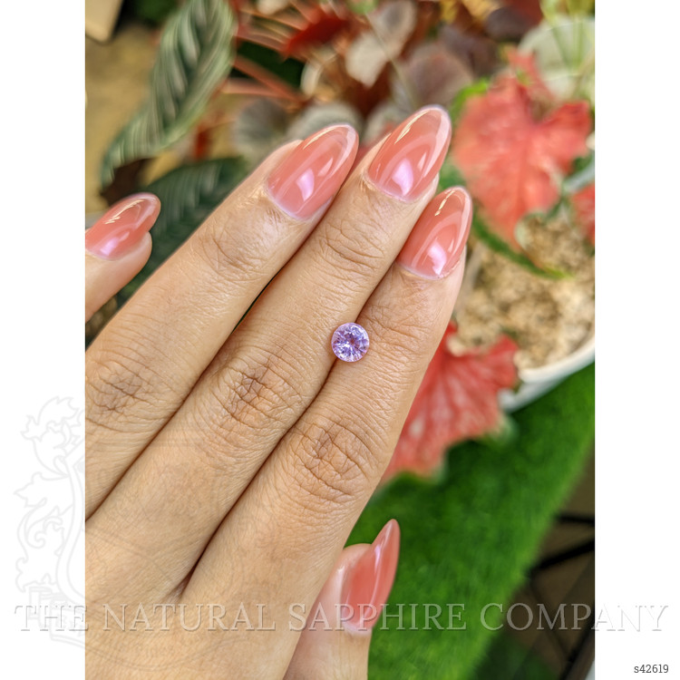 1.01 Ct. Purplish Pink Sapphire from Ceylon (Sri Lanka)