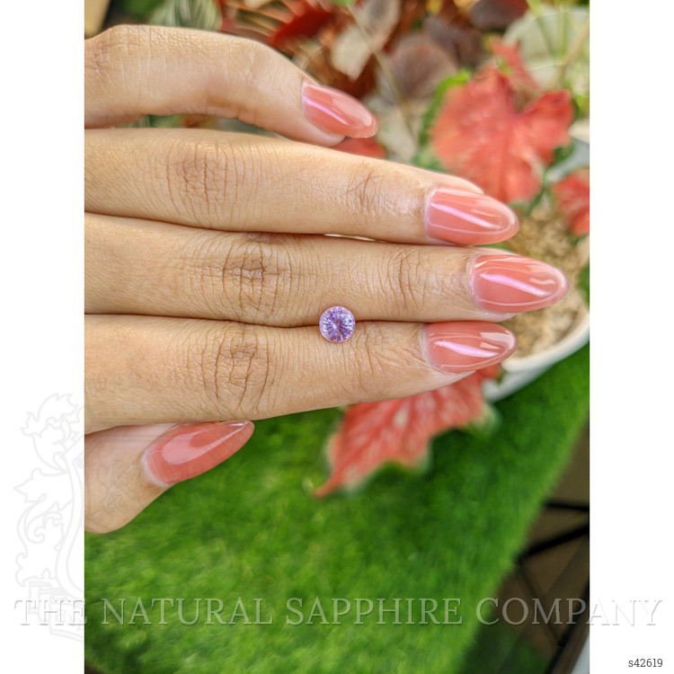 1.01 Ct. Purplish Pink Sapphire from Ceylon (Sri Lanka)