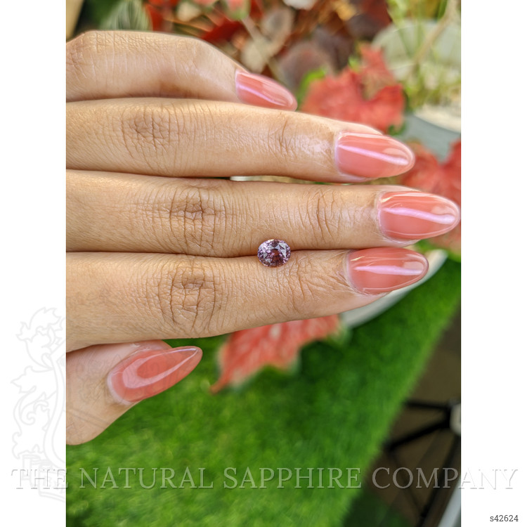 1.26 Ct. Pink Sapphire from Ceylon (Sri Lanka)