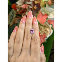 3.06 Ct. Purplish Pink Sapphire from Ceylon (Sri Lanka) Life Style