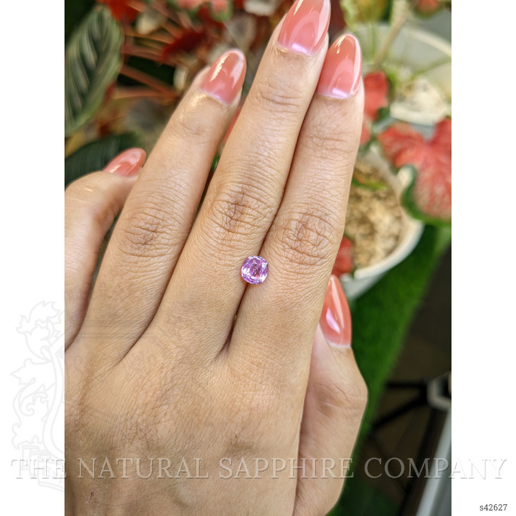1.05 Ct. Pinkish Purple Sapphire from Ceylon (Sri Lanka)