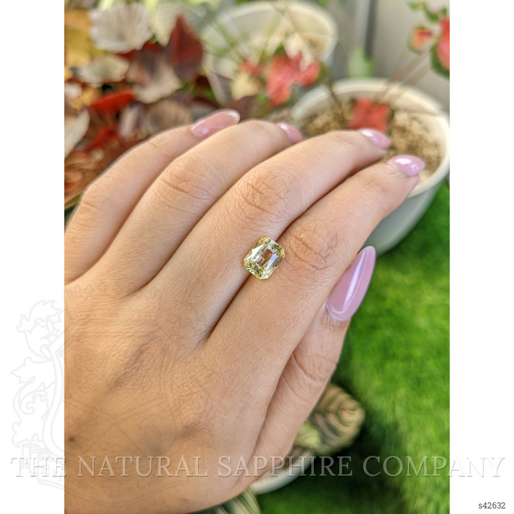 2.50 Ct. Yellow Sapphire from Ceylon (Sri Lanka)