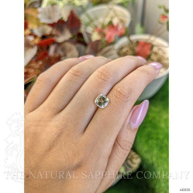 2.18 Ct. Yellow Sapphire from Ceylon (Sri Lanka)