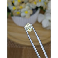 1.63 Ct. Yellow Sapphire from Ceylon (Sri Lanka) Life Style