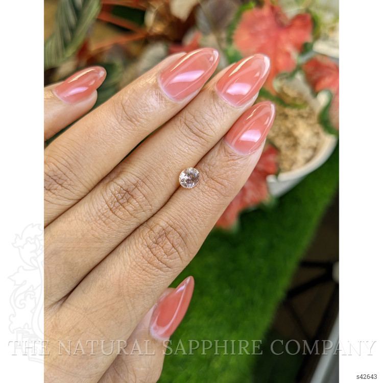 1.06 Ct. Peach Sapphire from Ceylon (Sri Lanka)