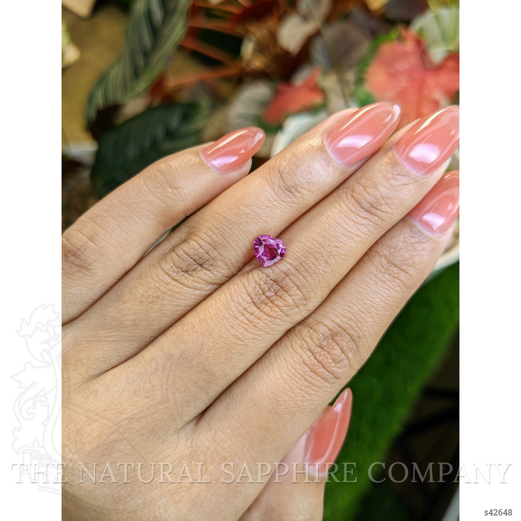 1.51 Ct. Purplish Pink Sapphire from Ceylon (Sri Lanka)
