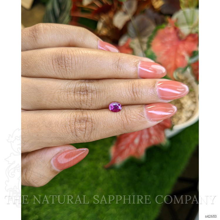 1.02 Ct. Purplish Pink Sapphire from Ceylon (Sri Lanka)