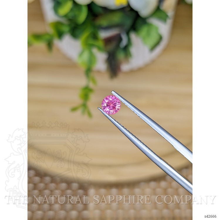 0.53 Ct. Reddish Pink Sapphire from Ceylon (Sri Lanka)