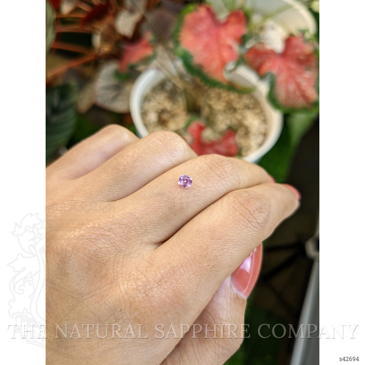 0.30 Ct. Pink Sapphire from Ceylon (Sri Lanka)