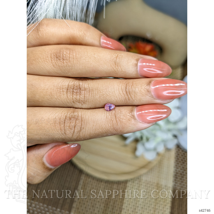0.36 Ct. Padparadscha Sapphire from Ceylon (Sri Lanka)