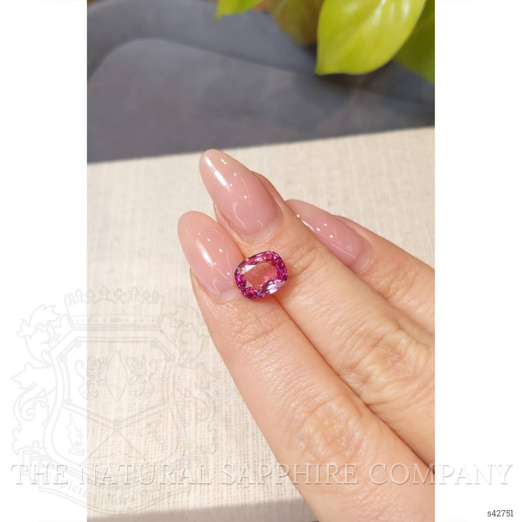 3.47 Ct. Pink Sapphire from Ceylon (Sri Lanka)