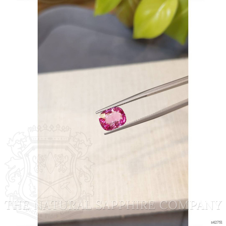 3.47 Ct. Pink Sapphire from Ceylon (Sri Lanka)