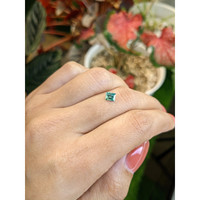 0.60 Ct. Bluish Green Sapphire from Ceylon (Sri Lanka) Life Style