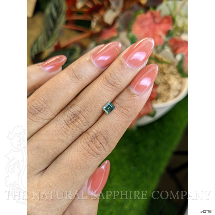 0.60 Ct. Bluish Green Sapphire from Ceylon (Sri Lanka)