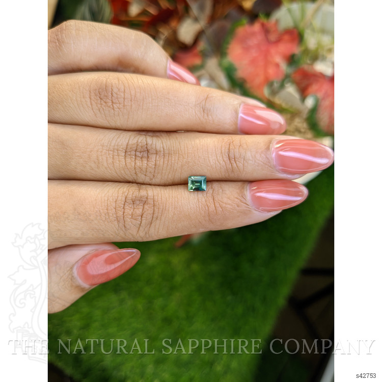 0.60 Ct. Bluish Green Sapphire from Ceylon (Sri Lanka)