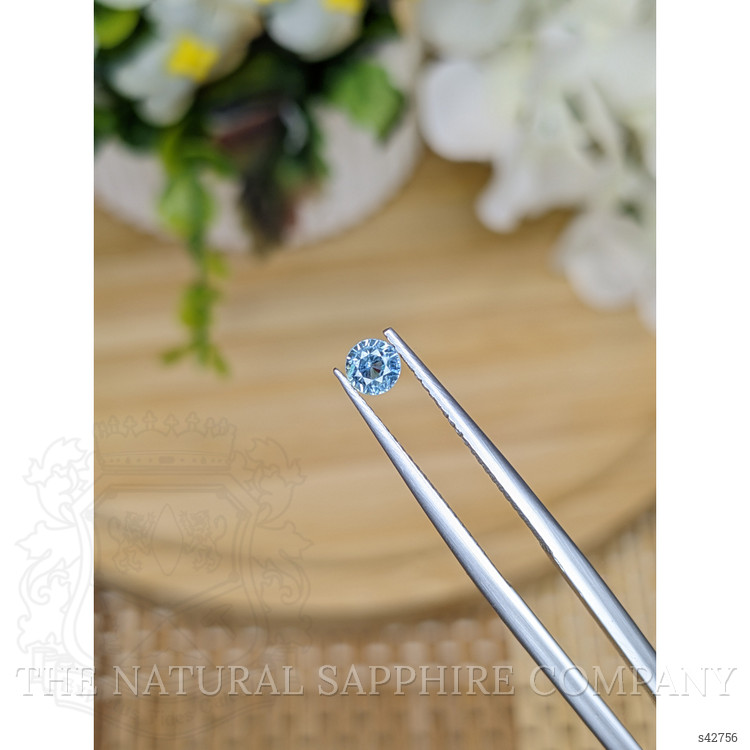 0.36 Ct. Greenish Blue Sapphire from Ceylon (Sri Lanka)